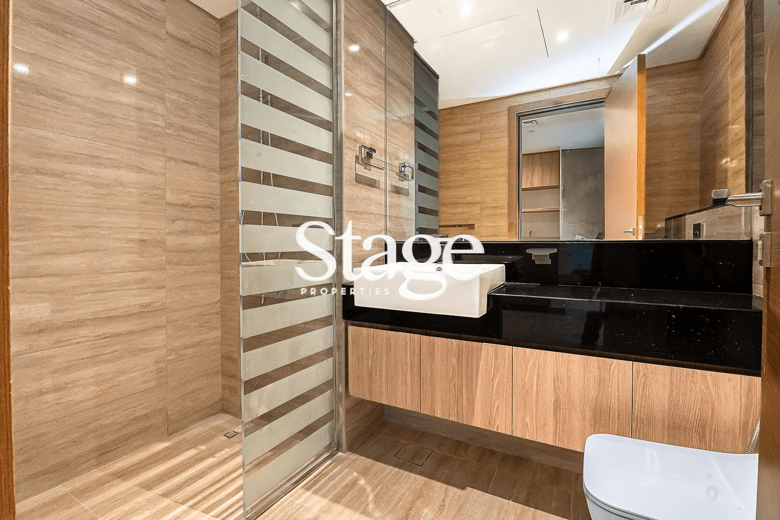 1 bedroom apartment for Rent in Business Bay, Dubai AP7361L