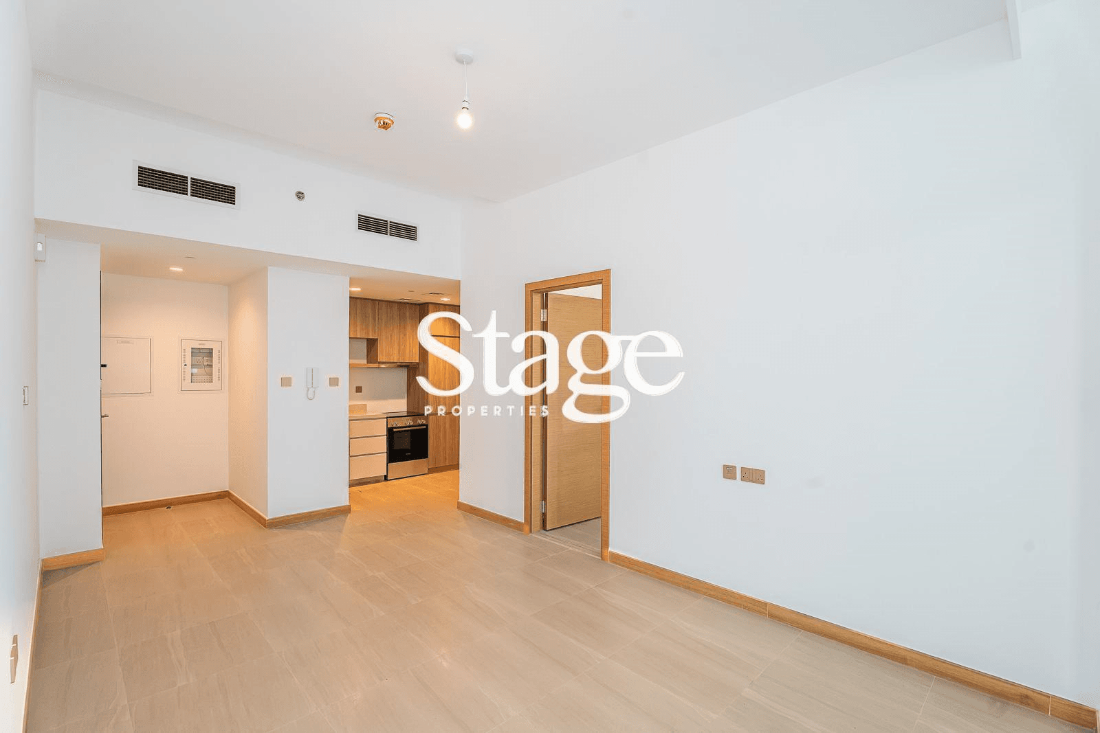 1 bedroom apartment for Rent in Business Bay, Dubai AP7361L