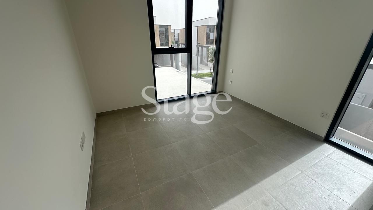 4 bedrooms Townhouse for Rent in Mudon, Dubai TH8668L