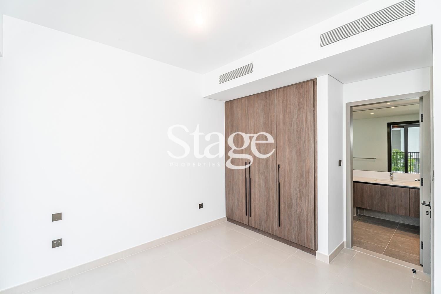 4 bedrooms common for Rent in Tilal Al Ghaf, Dubai VI8589L