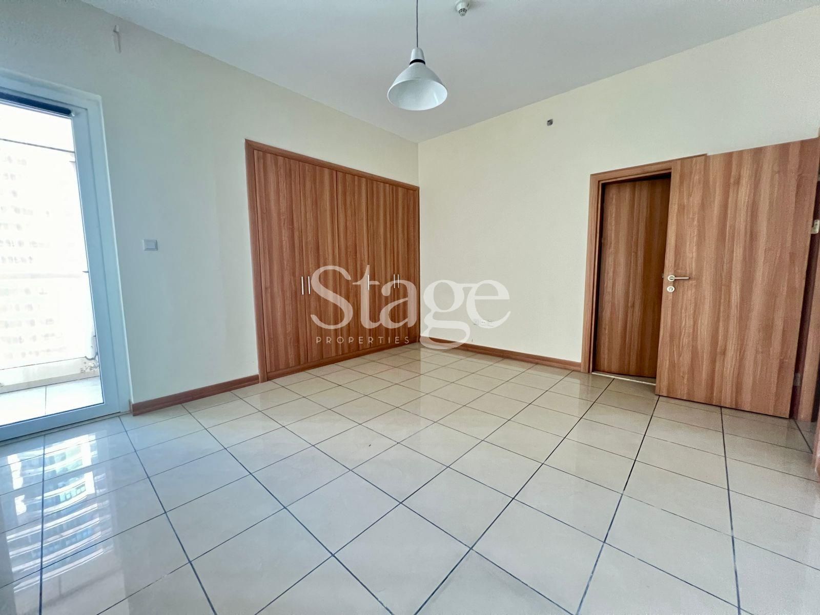 1 bedroom apartment for Sale in Dubai Marina, Dubai AP8392S