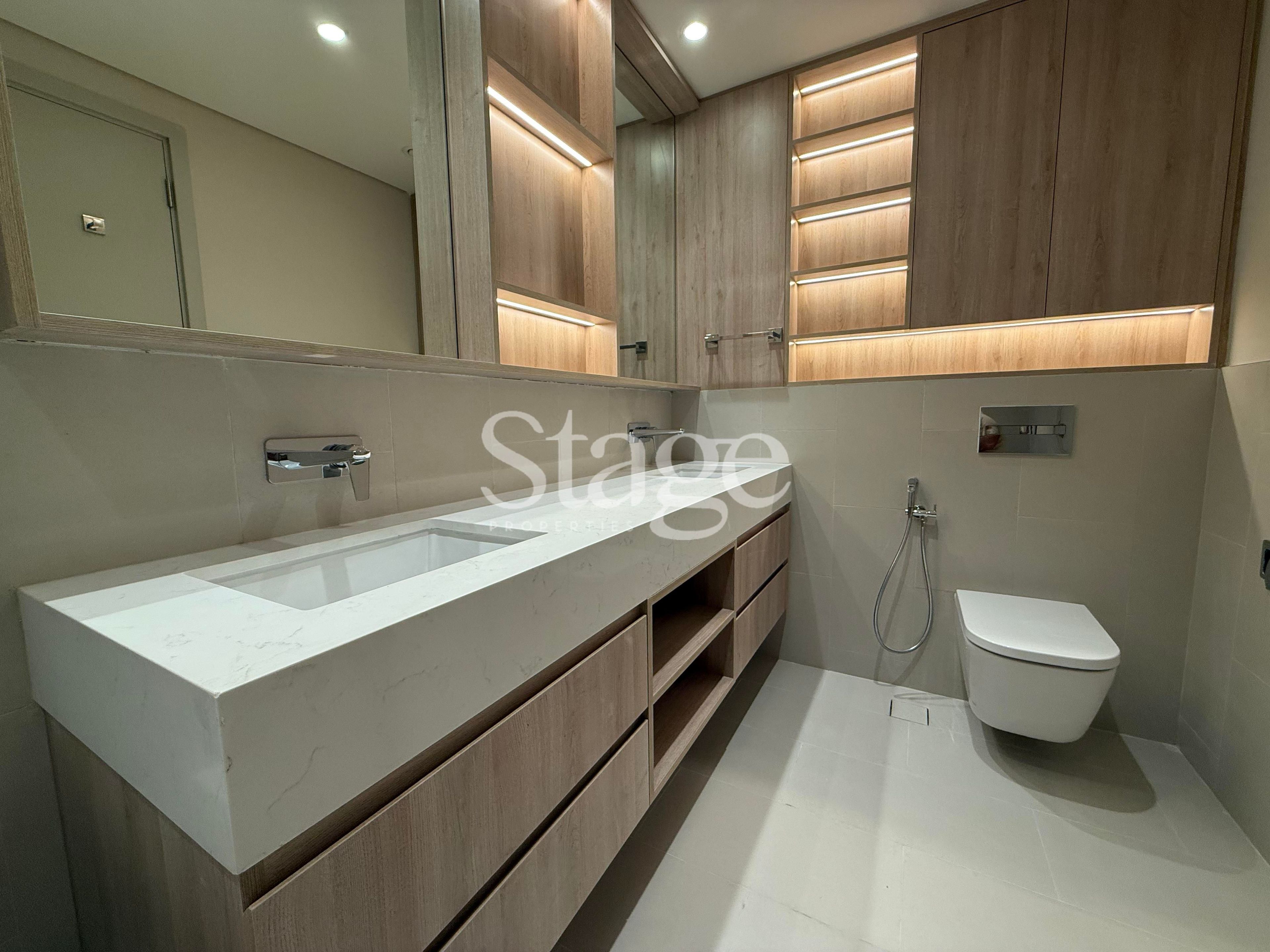 2 bedrooms apartment for Rent in Dubai Hills Estate, Dubai AP8939L