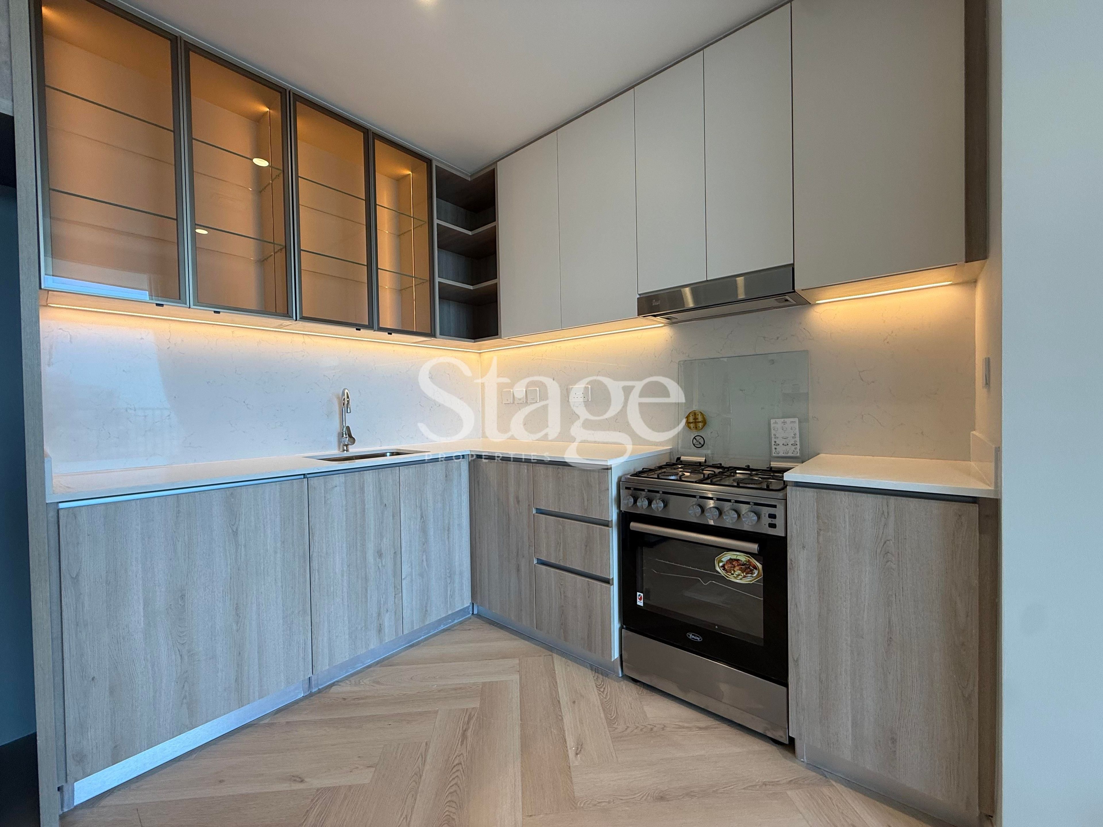 2 bedrooms apartment for Rent in Dubai Hills Estate, Dubai AP8939L