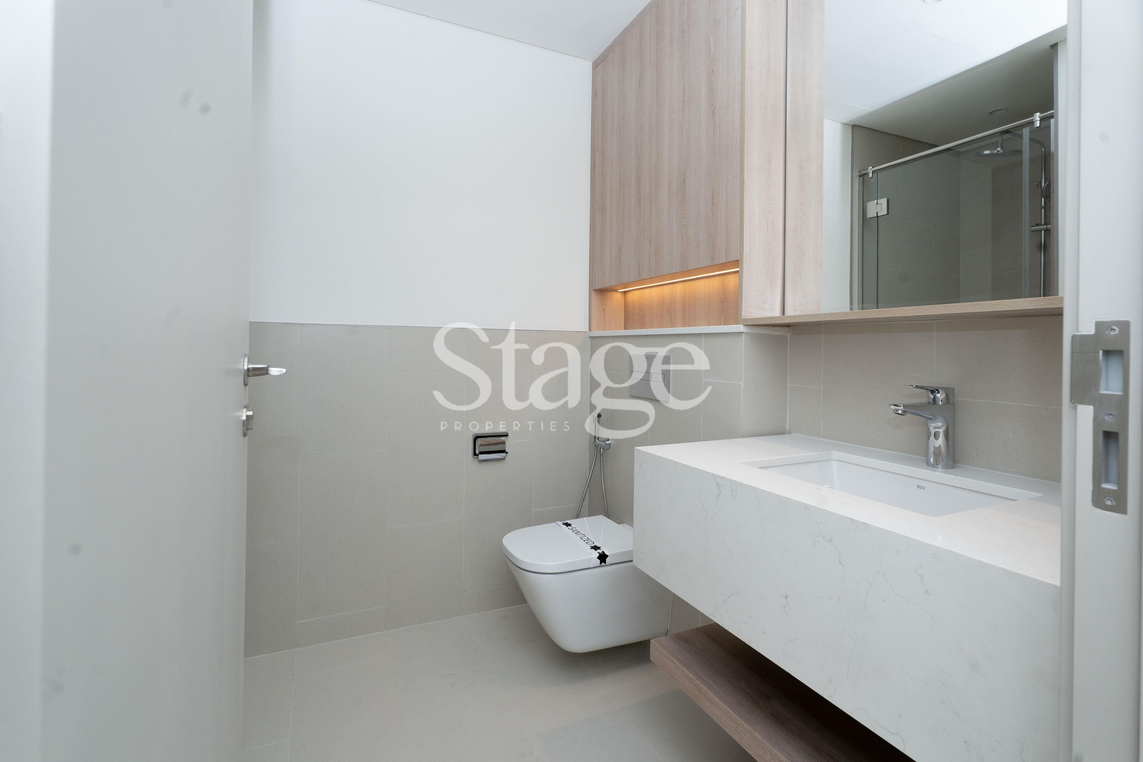 2 bedrooms apartment for Rent in Dubai Hills Estate, Dubai AP9062L