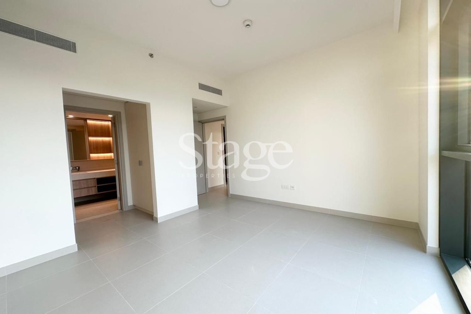 2 bedrooms apartment for Rent in Dubai Hills Estate, Dubai AP9569L