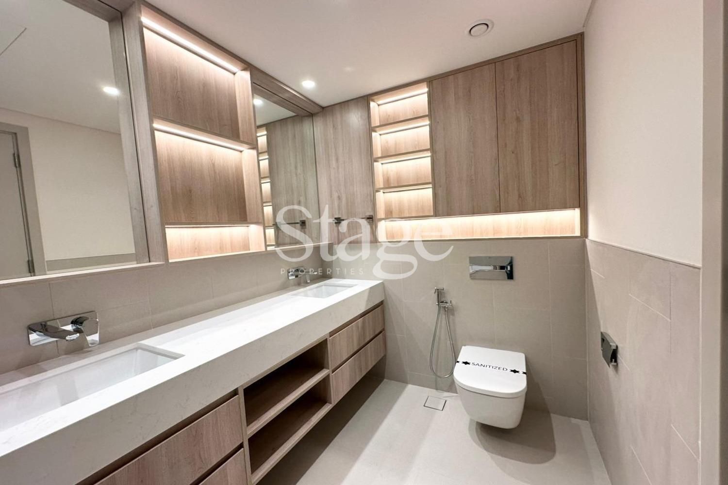2 bedrooms apartment for Rent in Dubai Hills Estate, Dubai AP9569L