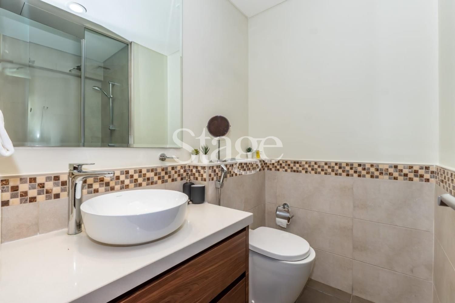 2 bedrooms apartment for Sale in Business Bay, Dubai AP8797S