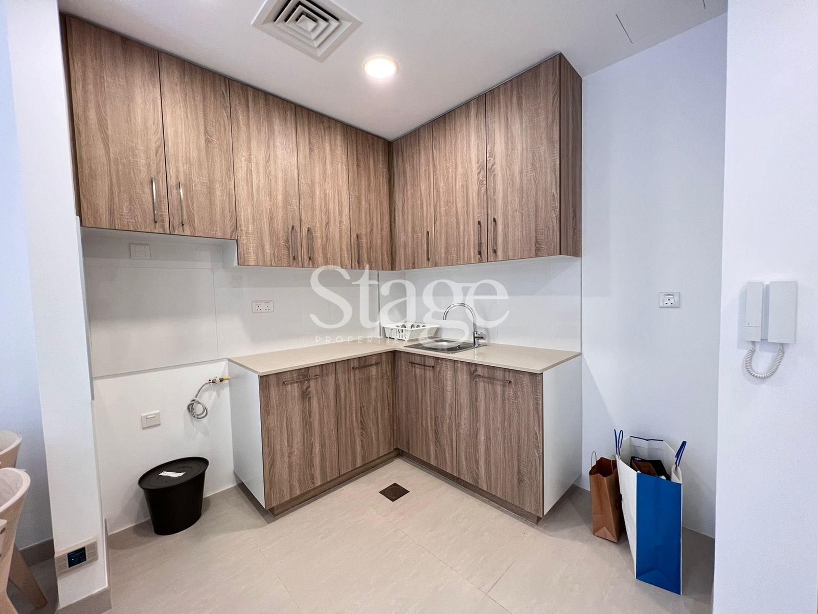 2 bedrooms apartment for Rent in Town Square, Dubai AP8634L