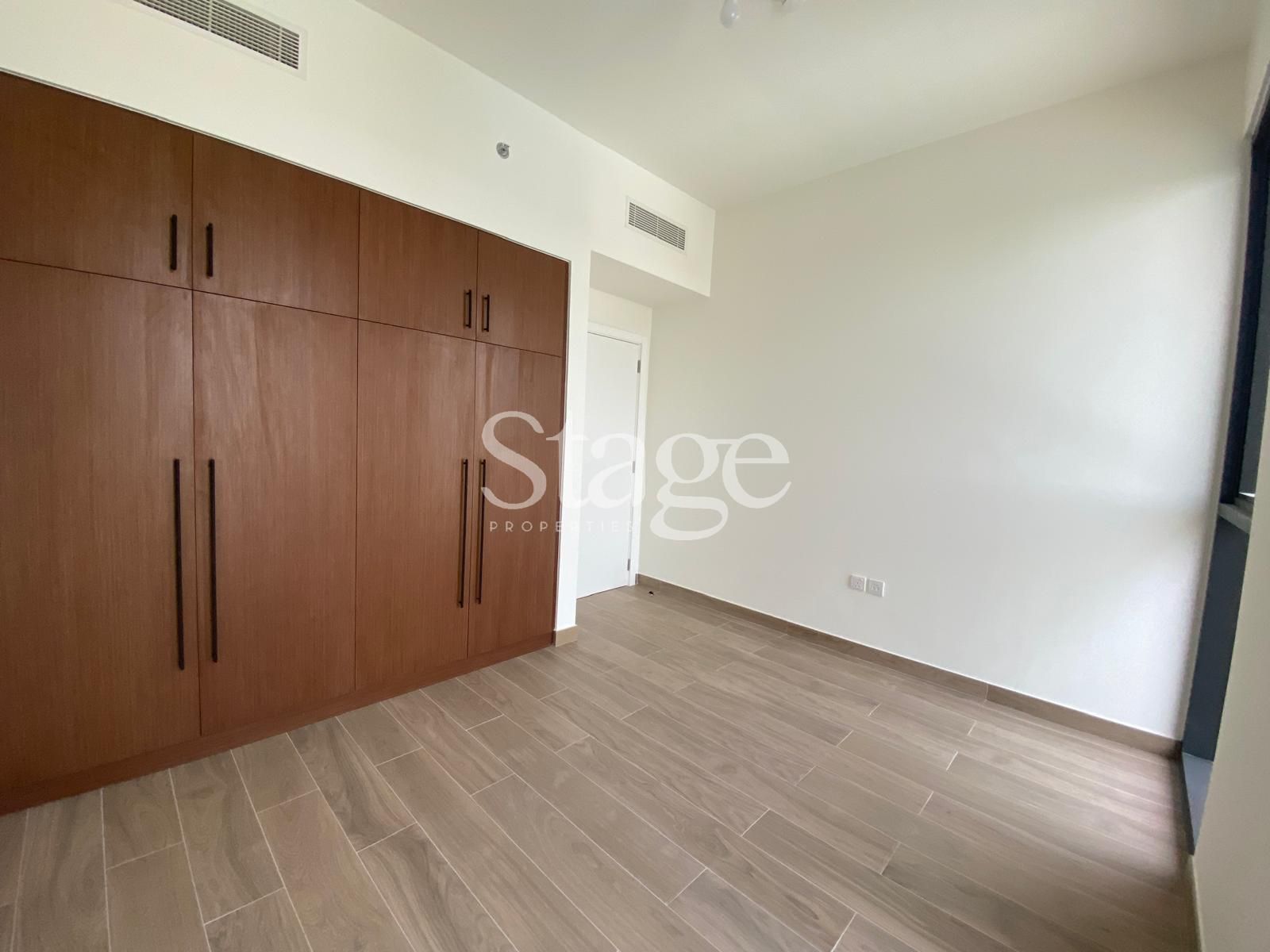 شقة من غرفتي نوم للإيجار في Town Square، Dubai AP9246L