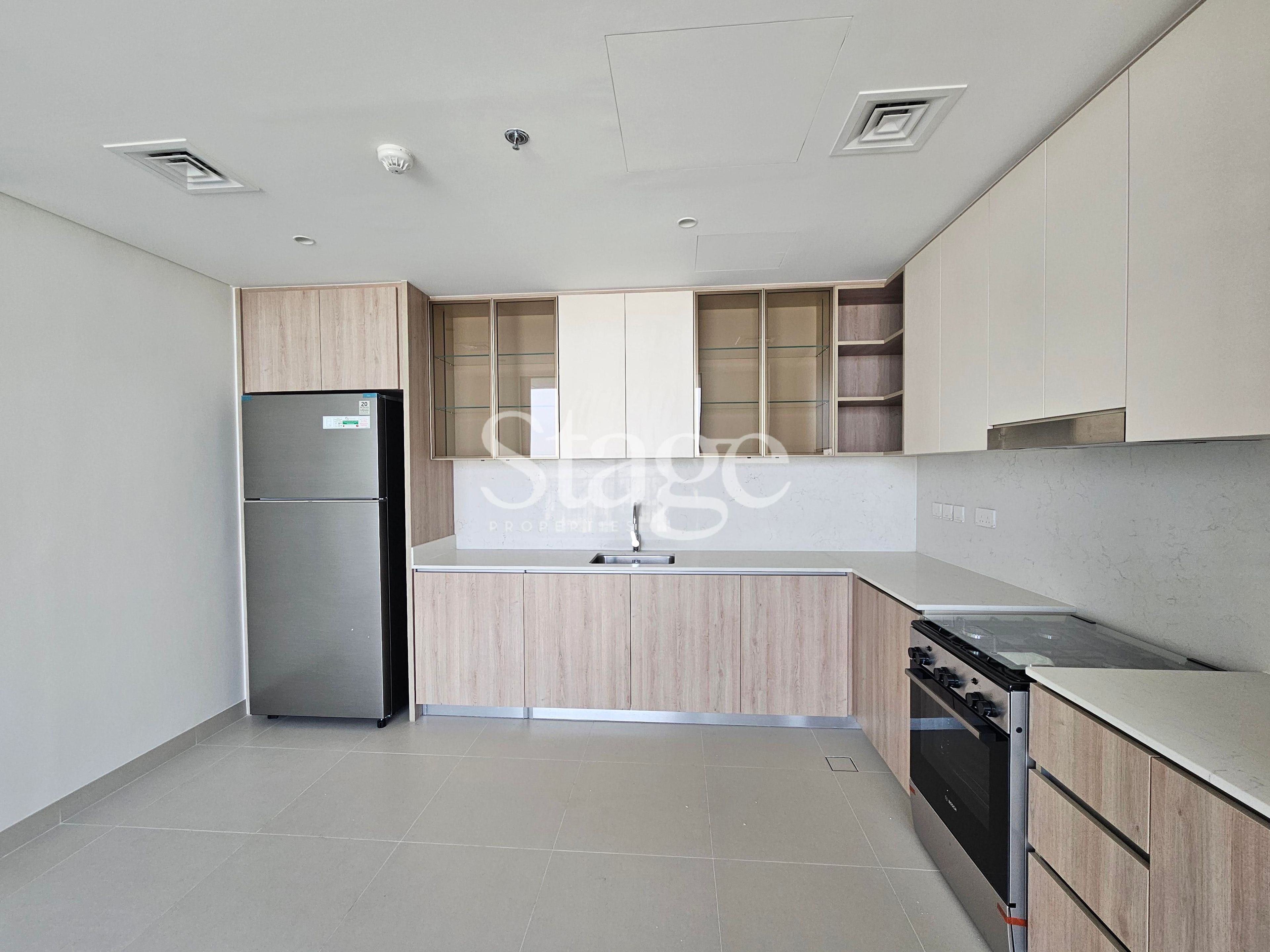2 bedrooms apartment for Rent in Dubai Hills Estate, Dubai AP9220L