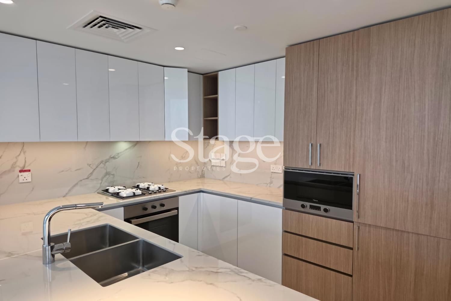 2 bedrooms apartment for Rent in Dubai Hills Estate, Dubai AP9261L