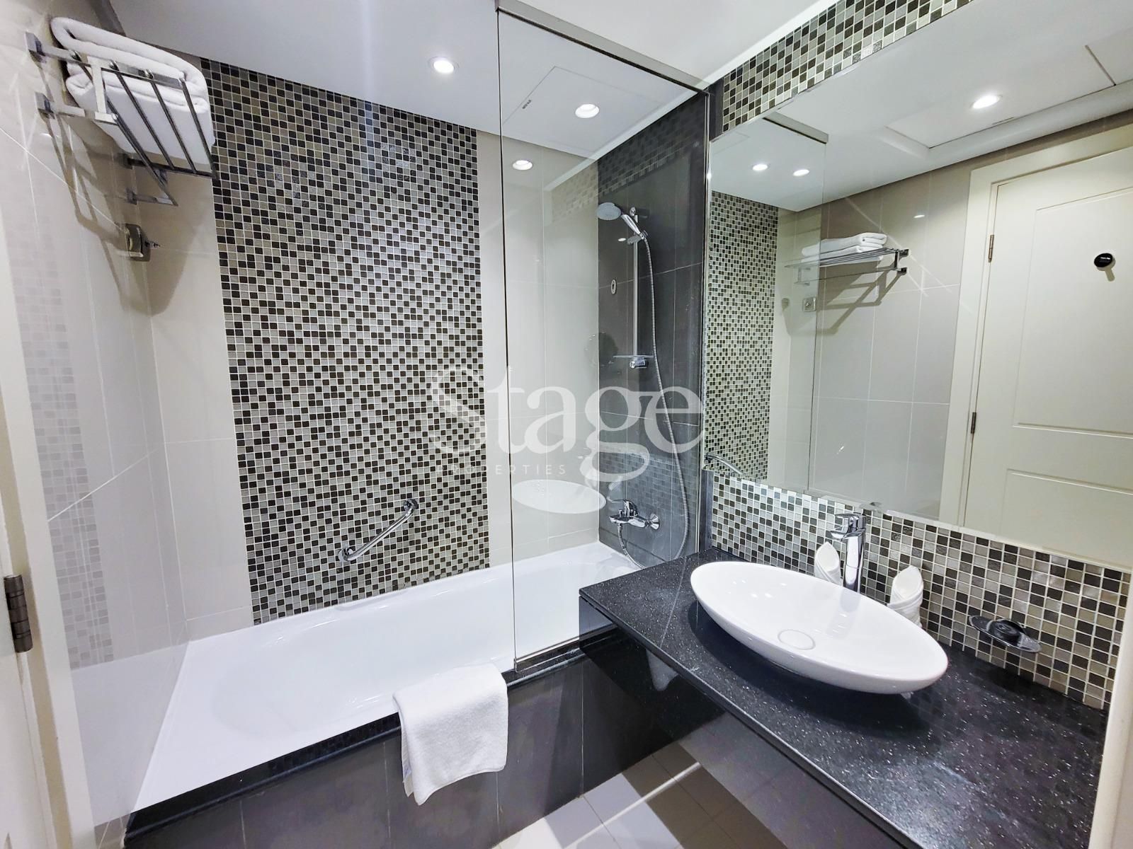 2 bedrooms apartment for Rent in Downtown Dubai, Dubai AP8519L