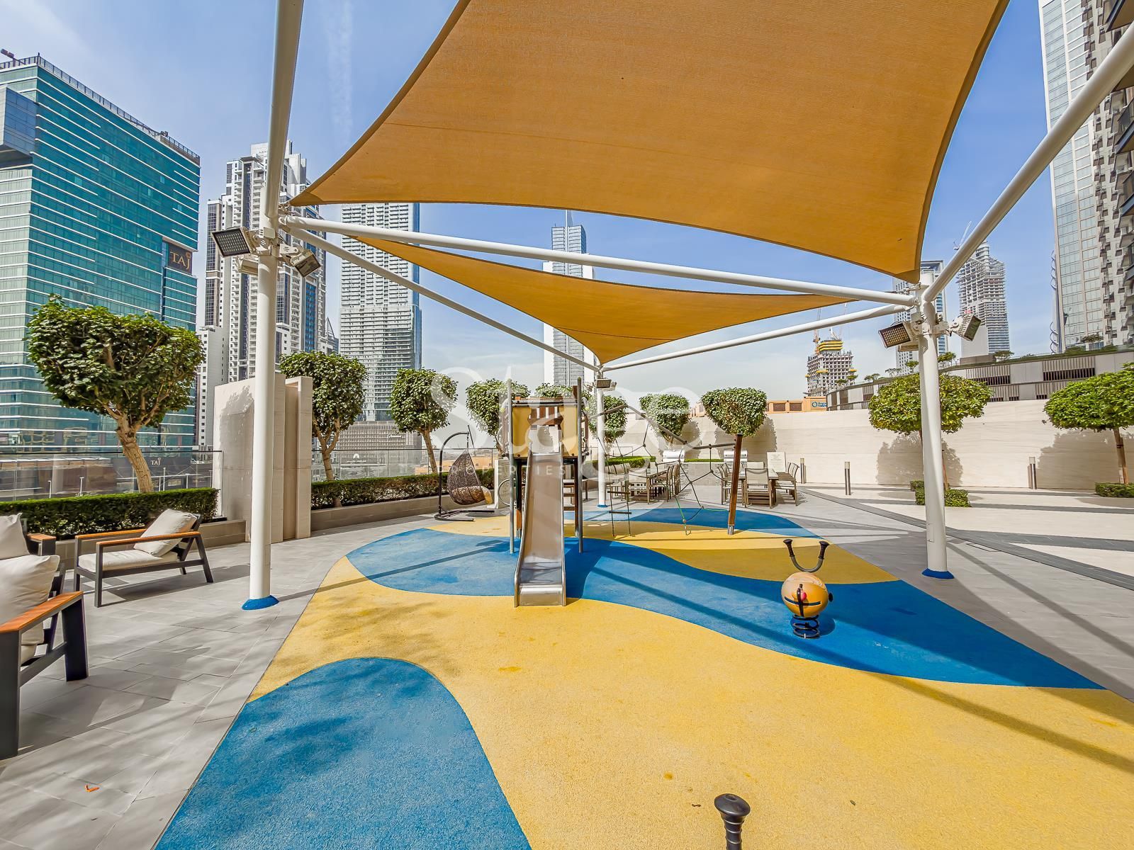 شقة من غرفتي نوم للإيجار في Downtown Dubai، Dubai AP9051L