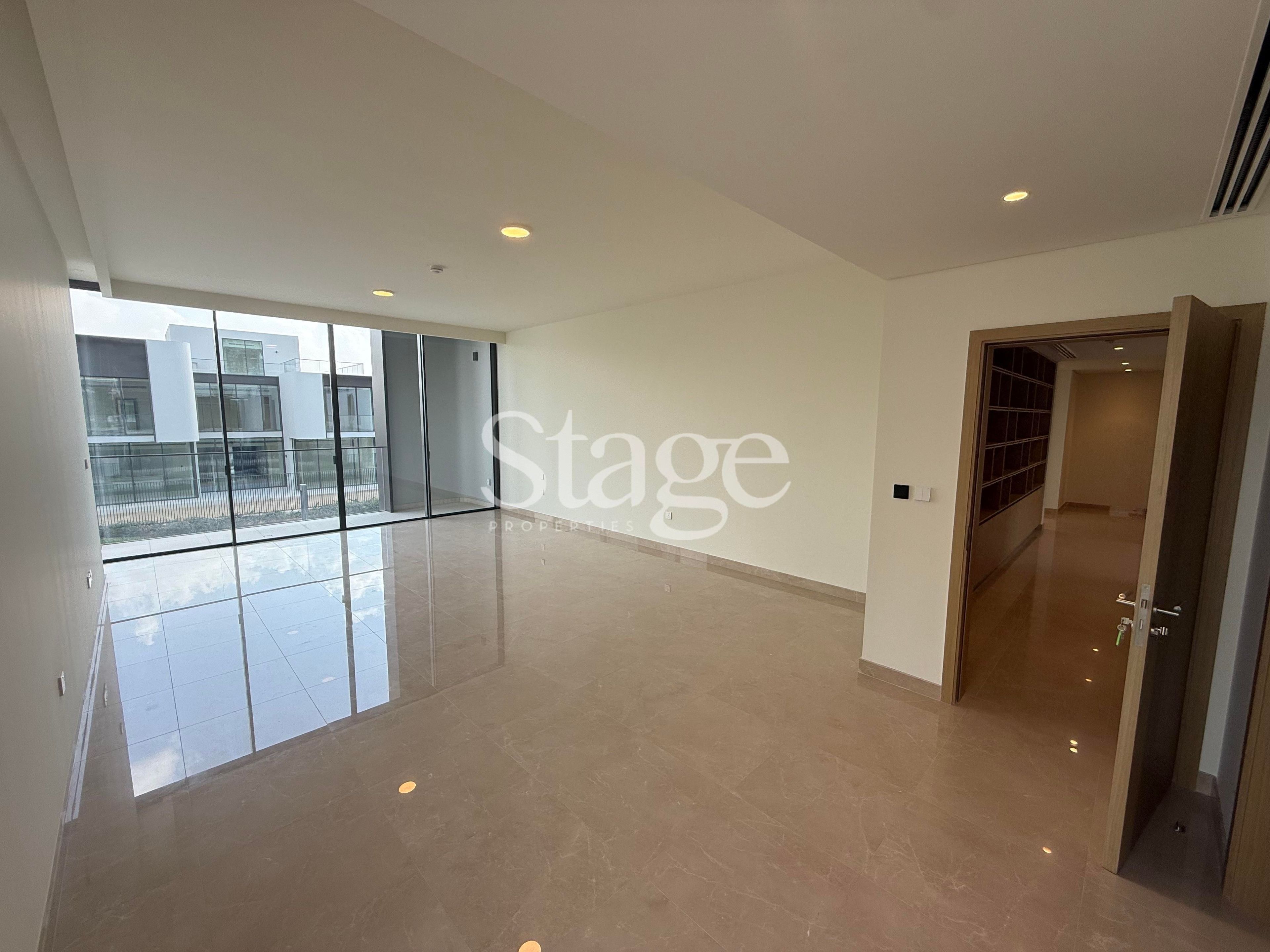 5 bedrooms Villas for Rent in Dubai Hills Estate, Dubai VI8733L