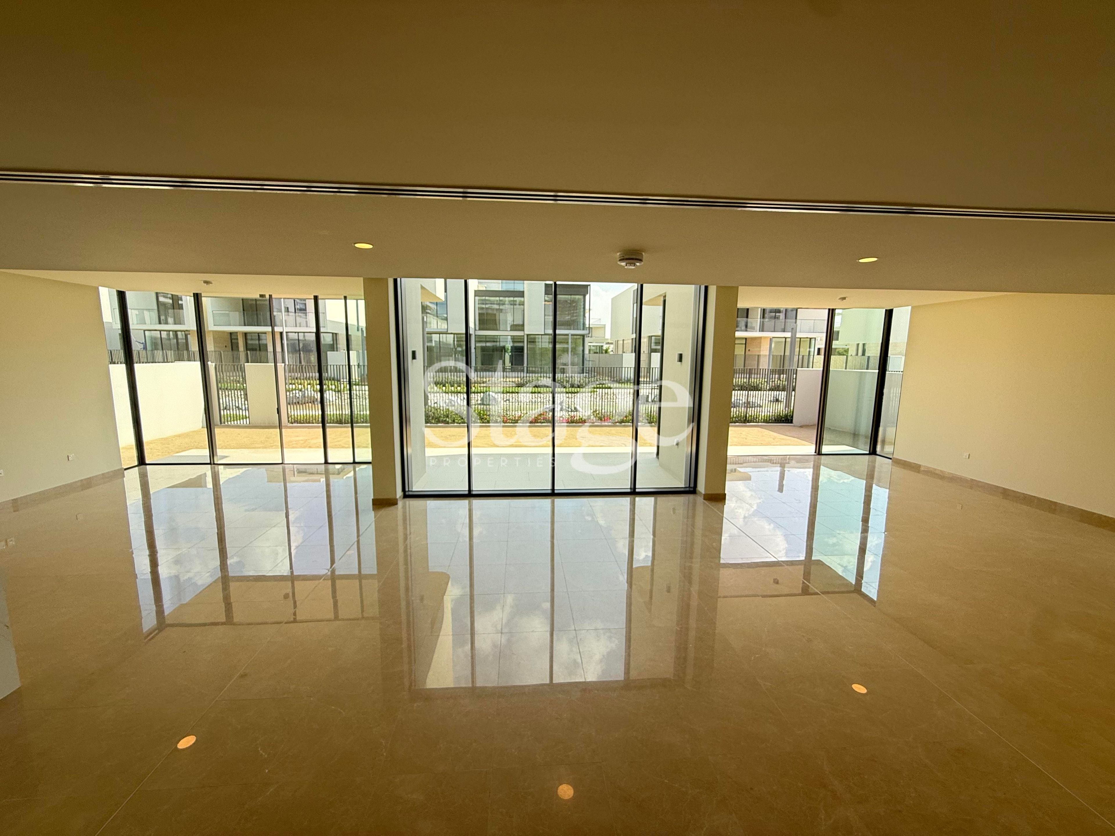 5 bedrooms Villas for Rent in Dubai Hills Estate, Dubai VI8733L