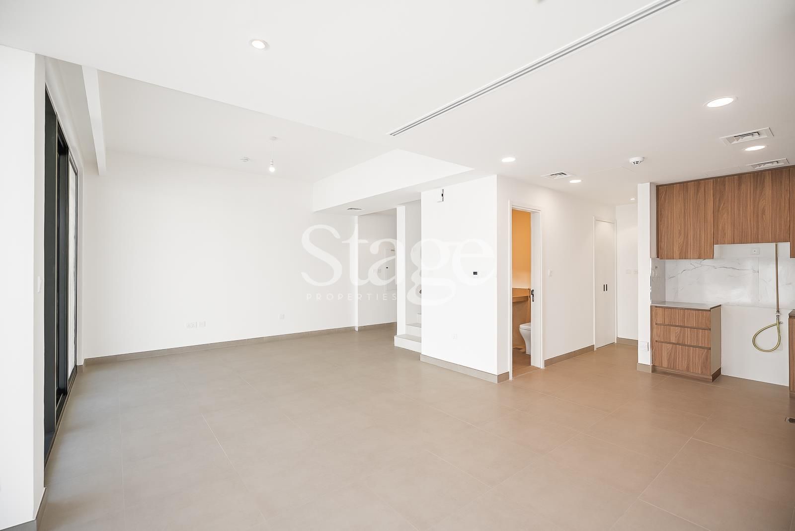 3 bedrooms Townhouse for Rent in Town Square, Dubai TH8347L