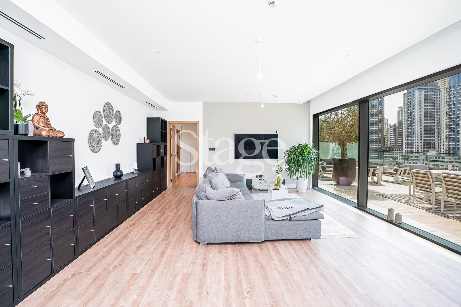 2 bedrooms apartment for Sale in Dubai Marina, Dubai AP8372S