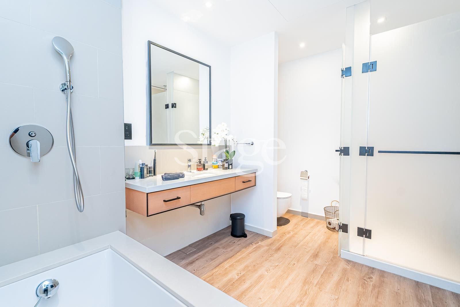 2 bedrooms apartment for Sale in Dubai Marina, Dubai AP8372S