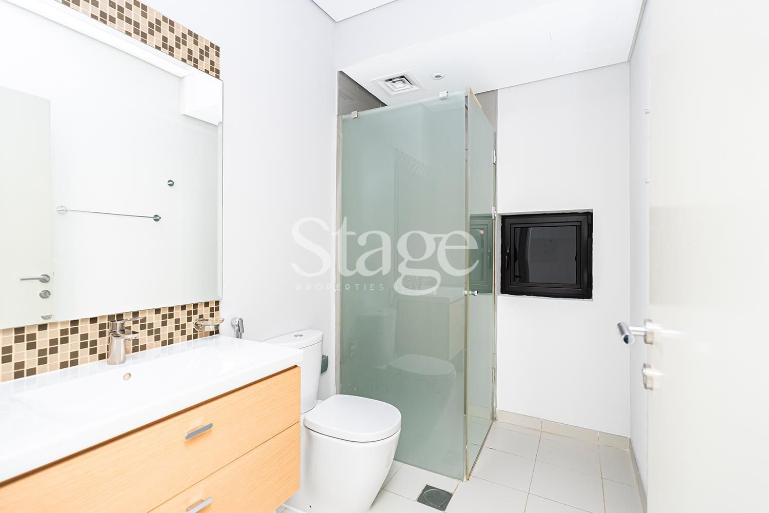 3 bedrooms common for Rent in DAMAC Hills, Dubai VI8722L