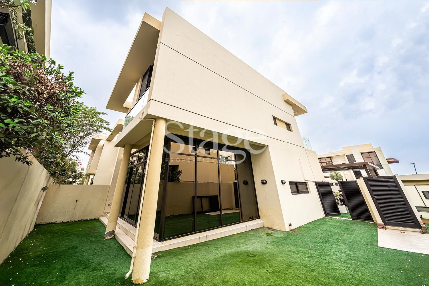 3 bedrooms common for Rent in DAMAC Hills, Dubai VI8722L