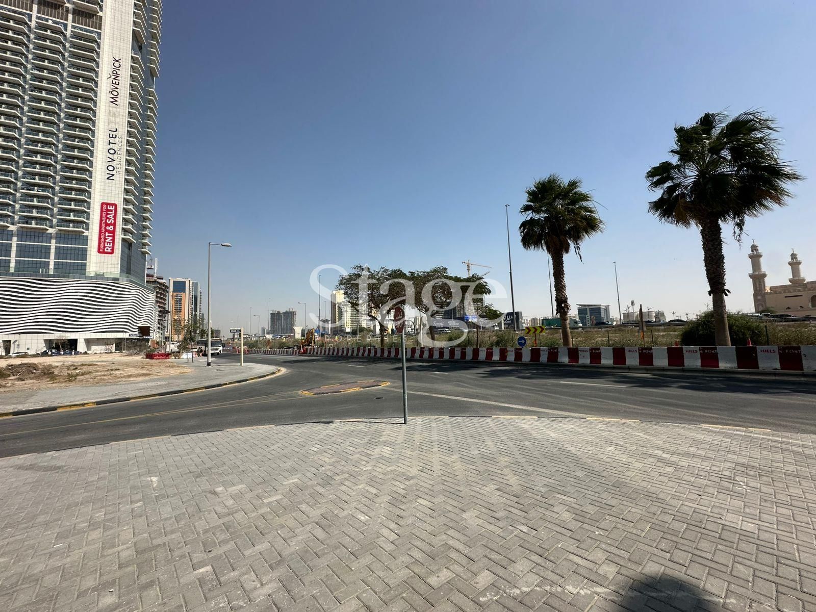 محل للبيع في Jumeirah Village Triangle، Dubai SH9167S