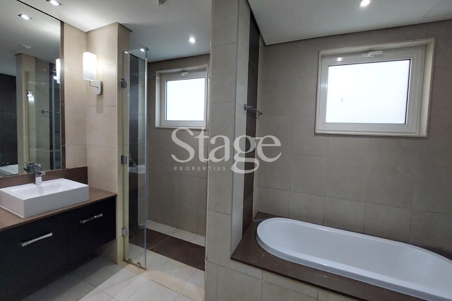 4 bedrooms Villas for Rent in Al Furjan, Dubai VI9203L