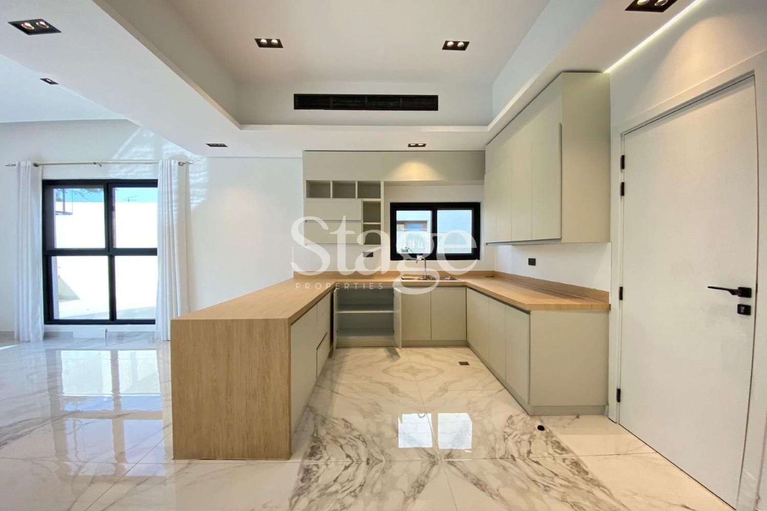 5 bedrooms Villas for Rent in Al Furjan, Dubai VI9070L