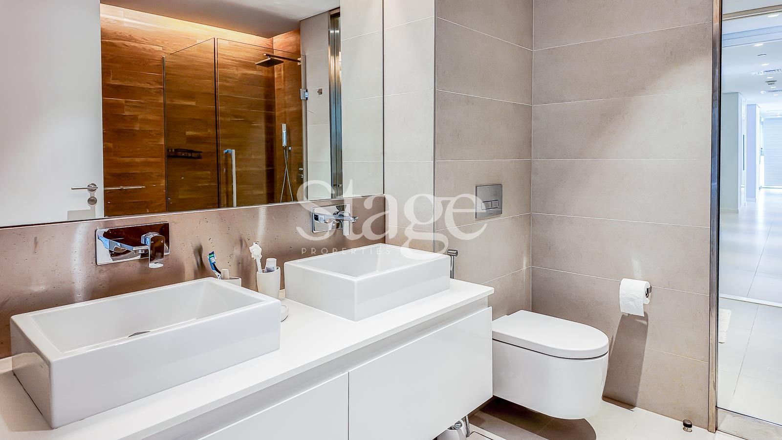 3 bedrooms apartment for Sale in undefined, Dubai AP10017S