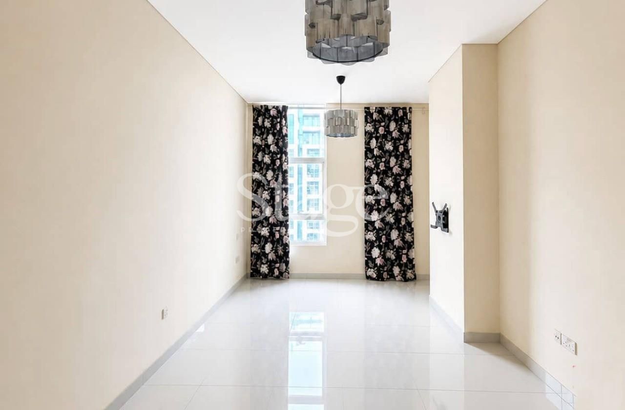 Studio for Rent in Business Bay, Dubai AP9673L
