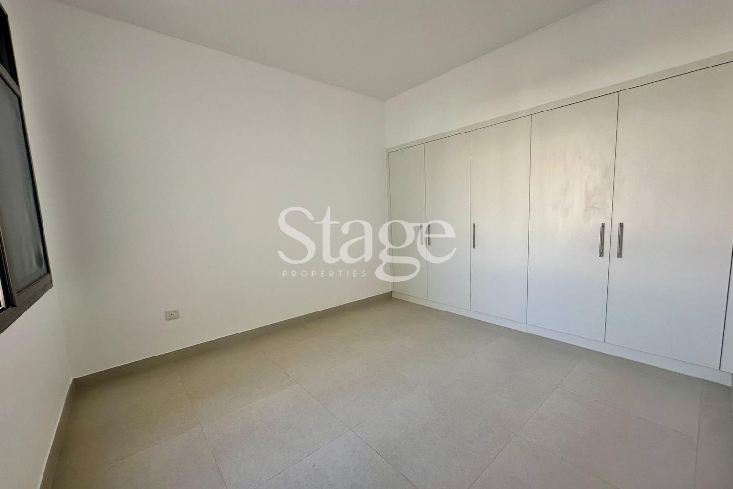 3 bedrooms Townhouse for Rent in Town Square, Dubai TH9016L