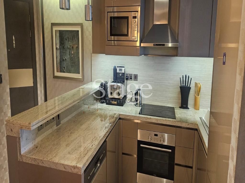 Studio for Rent in Dubai Healthcare City, Dubai AP7357L