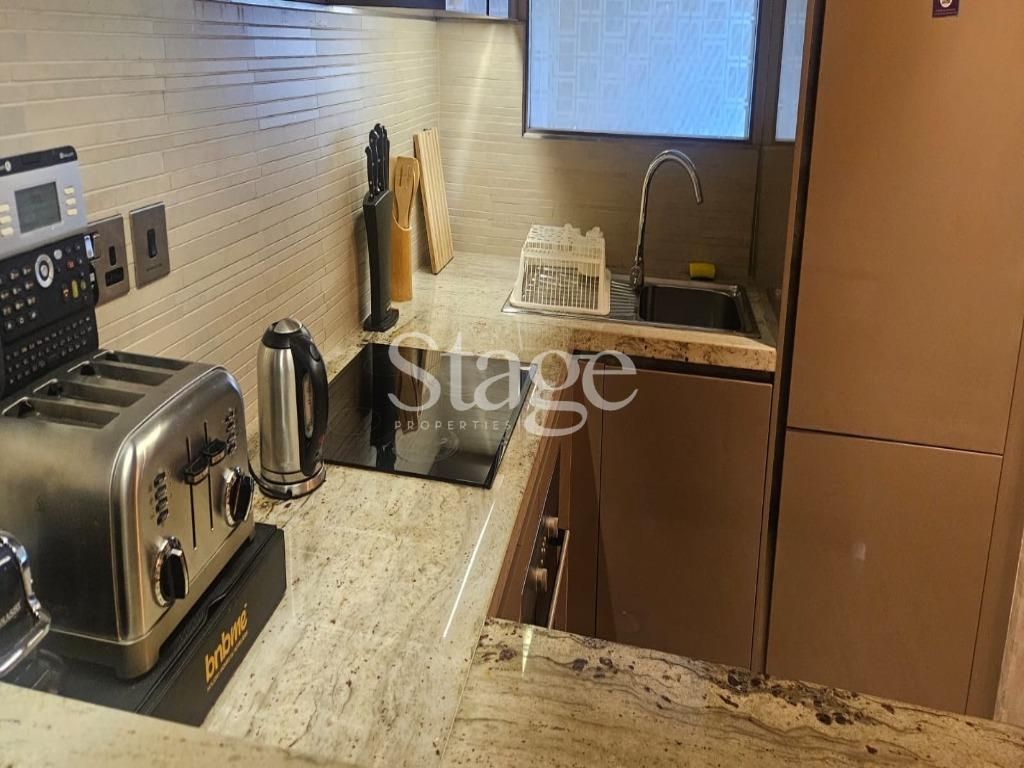 Studio for Rent in Dubai Healthcare City, Dubai AP7357L