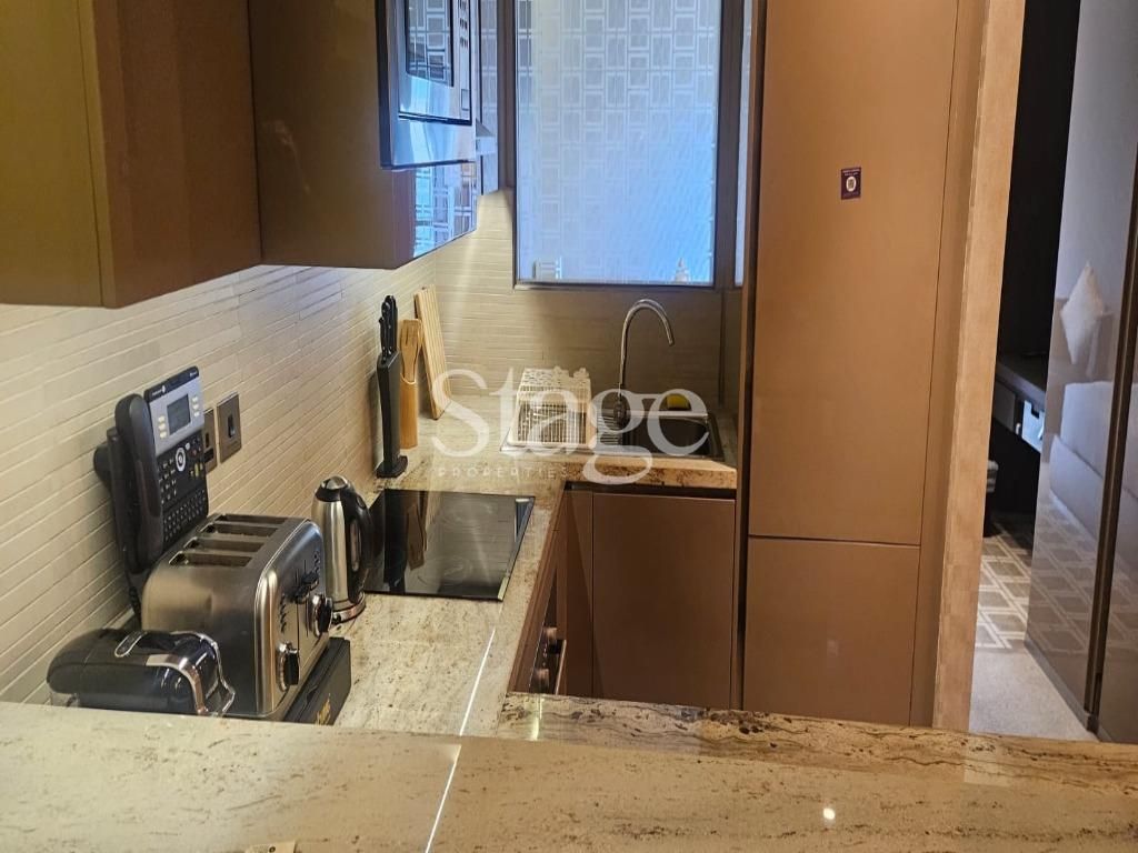Studio for Rent in Dubai Healthcare City, Dubai AP7357L