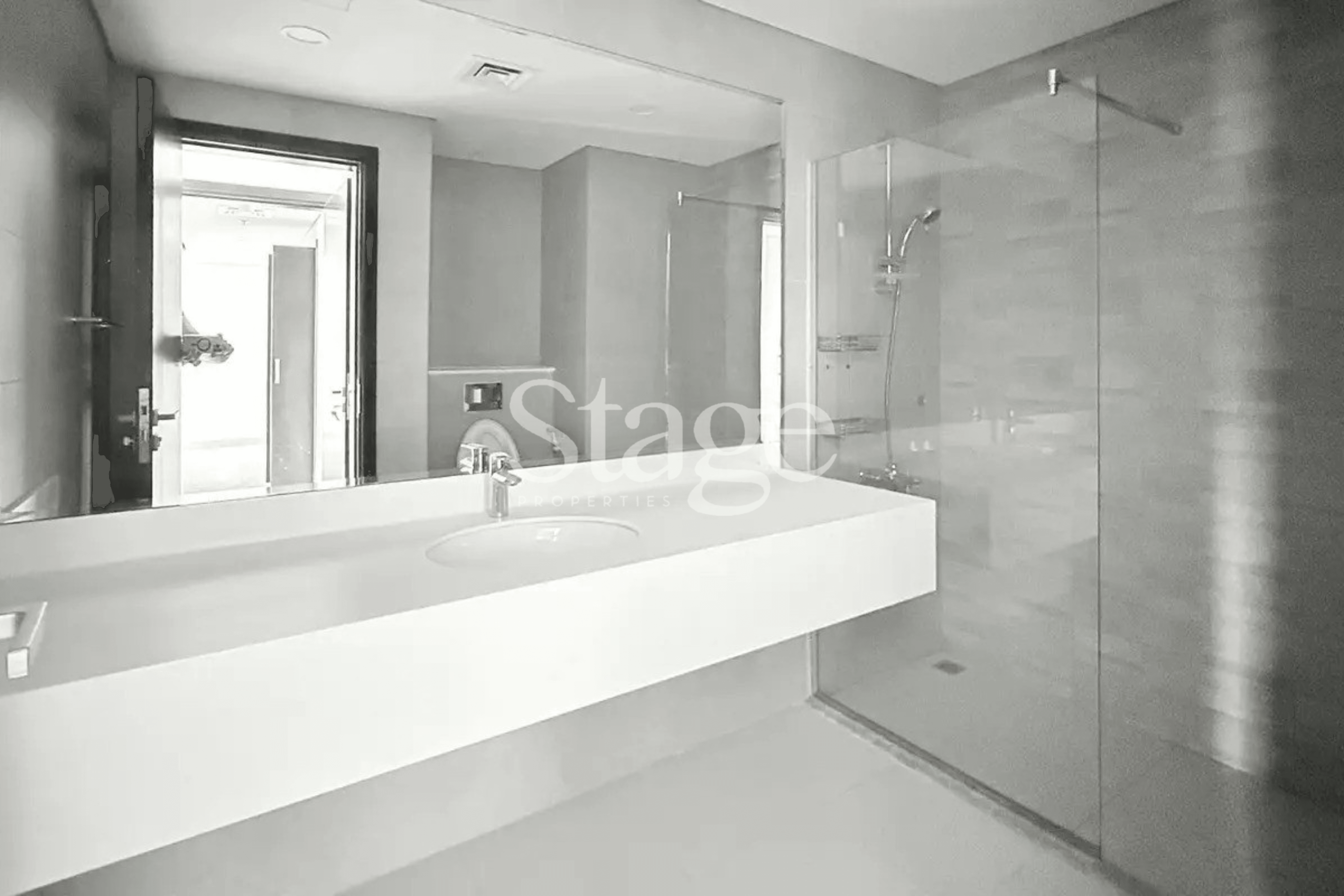 2 bedrooms apartment for Rent in Motor City, Dubai AP8507L