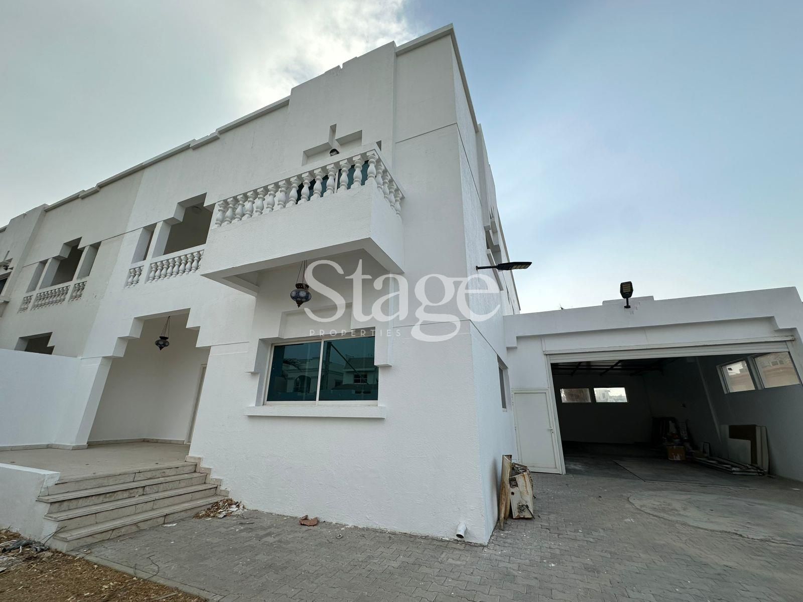 5 bedrooms Twin Villas for Rent in Umm Suqeim, Dubai VH8163L