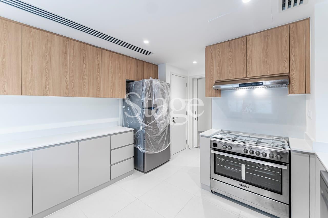 5 bedrooms common for Rent in Dubai South (Dubai World Central), Dubai VI8489L