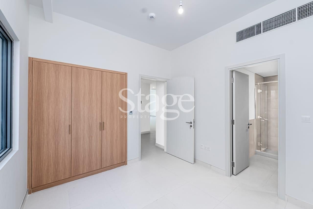 5 bedrooms common for Rent in Dubai South (Dubai World Central), Dubai VI8489L