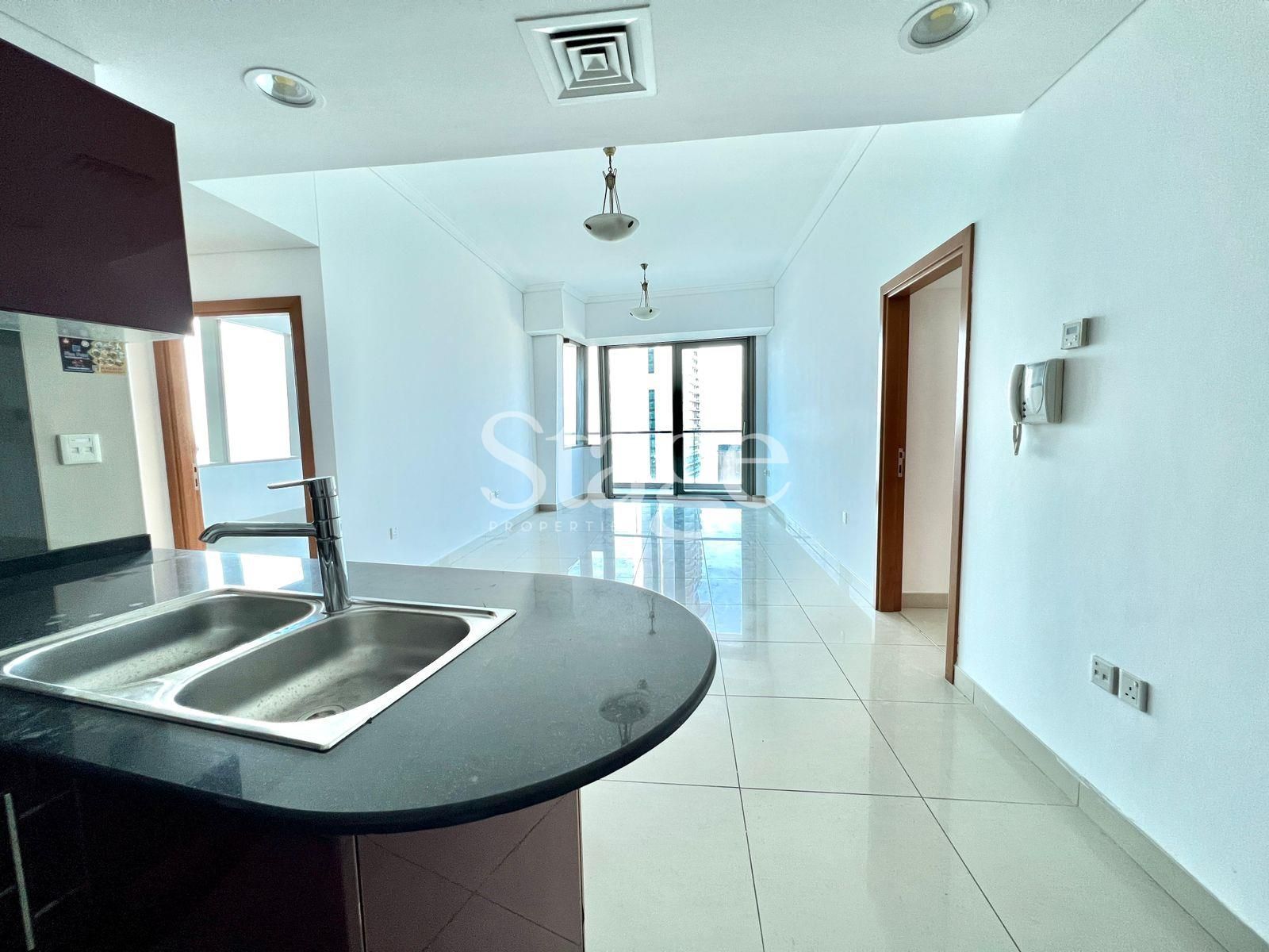 2 bedrooms apartment for Rent in Dubai Marina, Dubai AP7717L