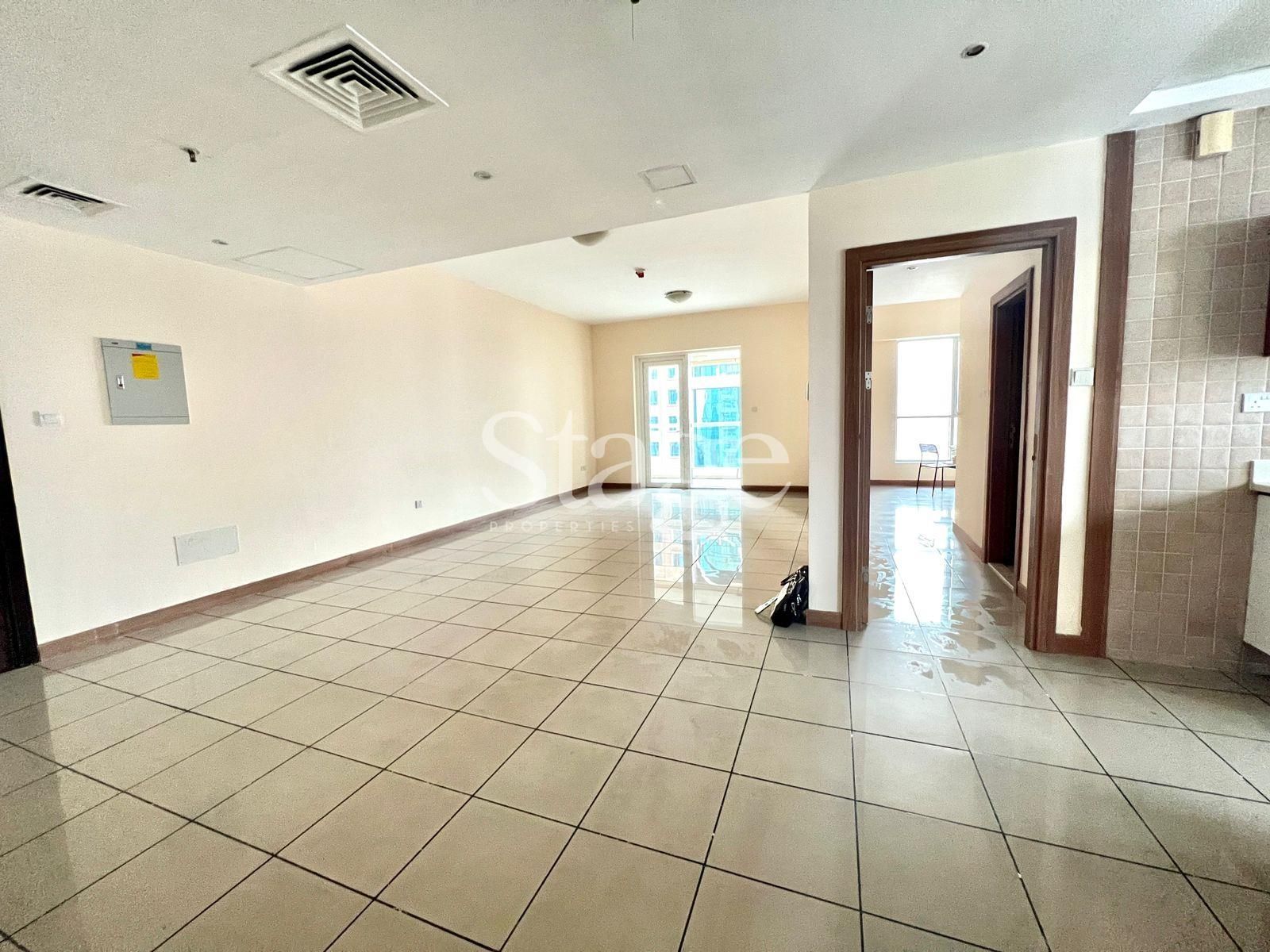2 bedrooms apartment for Rent in Dubai Marina, Dubai AP8150L