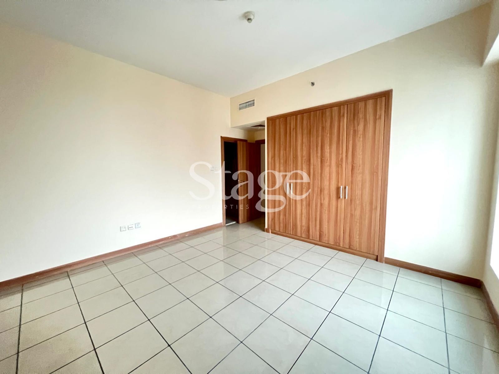 2 bedrooms apartment for Rent in Dubai Marina, Dubai AP8150L