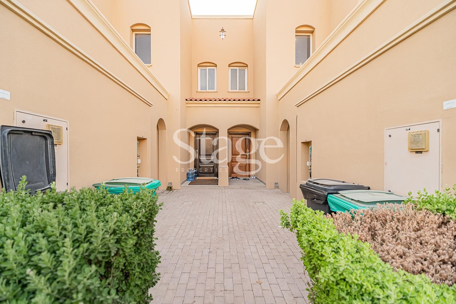 3 bedrooms Twin Villas for Rent in Serena, Dubai VI9688L