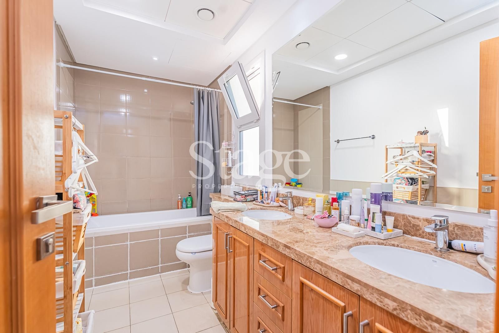 3 bedrooms Twin Villas for Rent in Serena, Dubai VI9688L