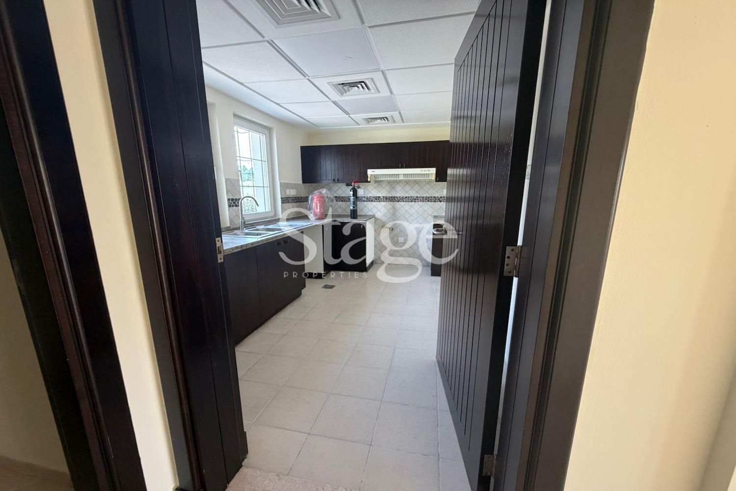 2 bedrooms apartment for Rent in Dubai Land, Dubai AP9775L