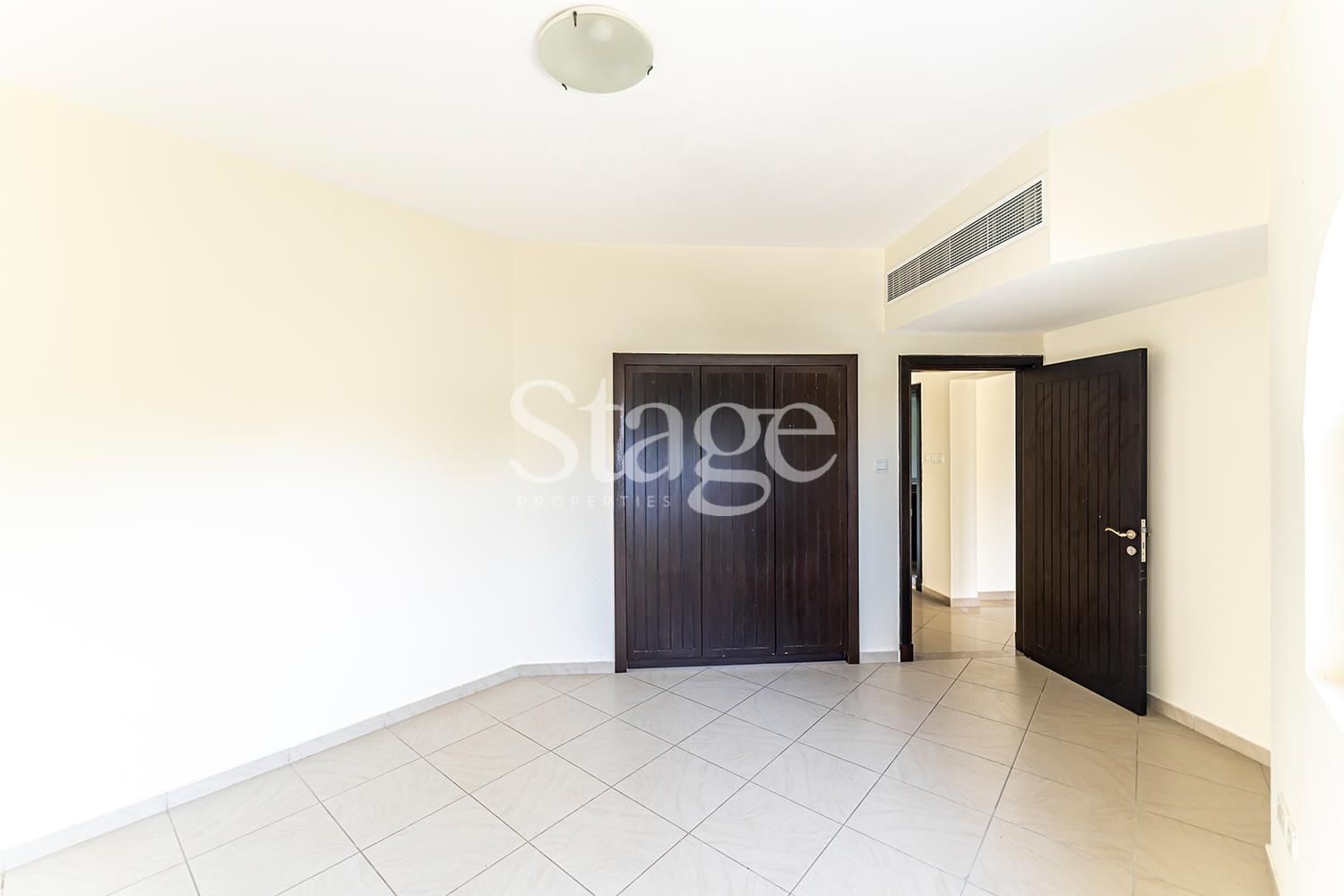 2 bedrooms apartment for Sale in Dubai Land, Dubai AP8540S
