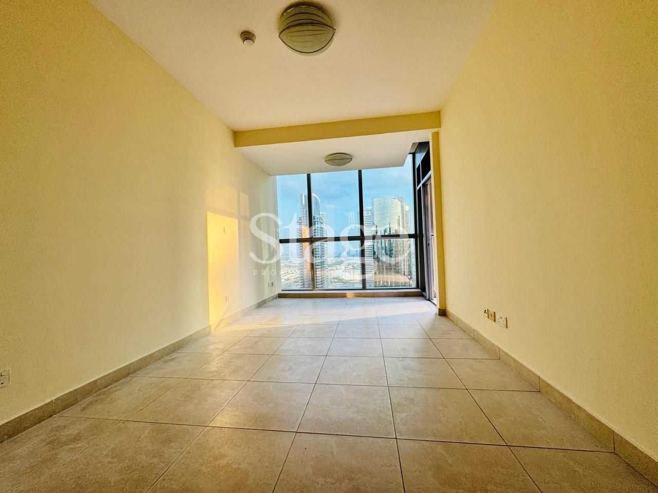 2 bedrooms apartment for Rent in Jumeirah Lake Towers, Dubai AP10000L