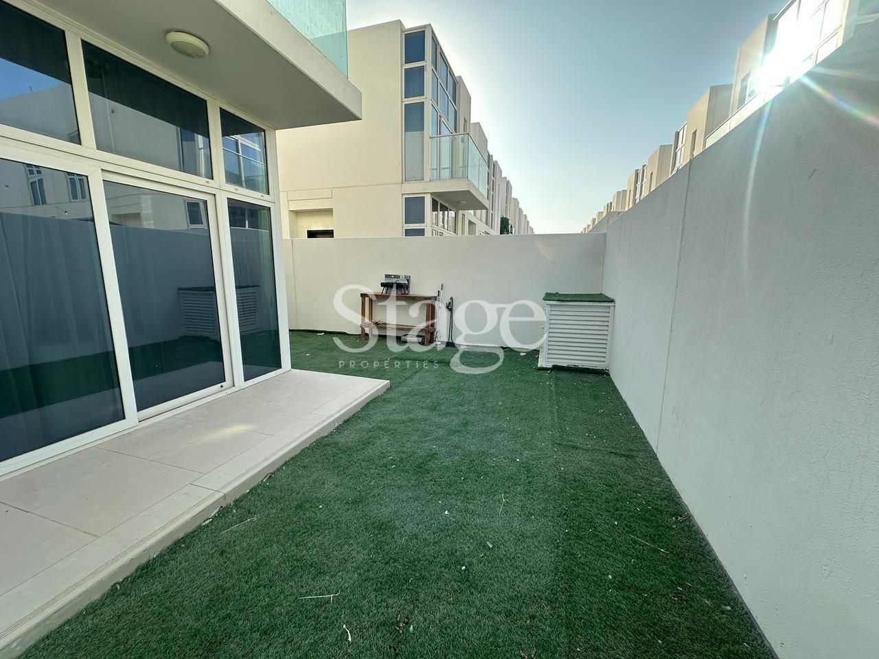 3 bedrooms Townhouse for Sale in Damac Hills 2, Dubai TH8639S