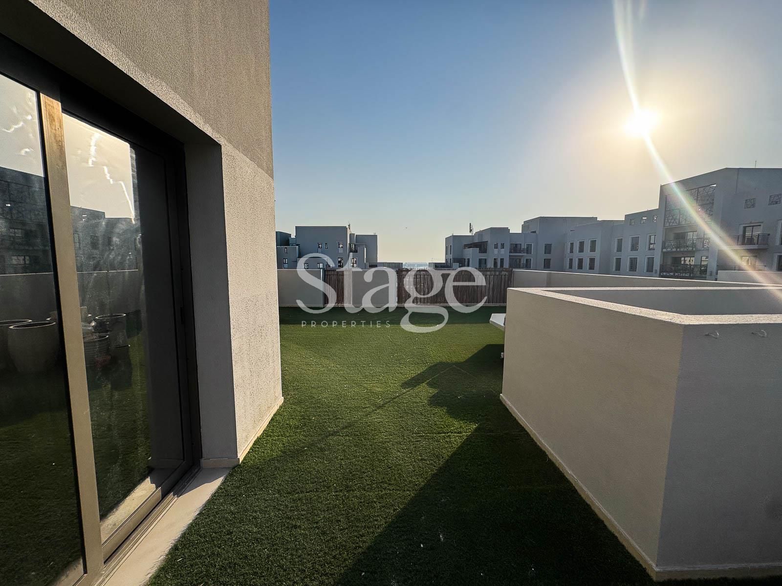3 bedrooms apartment for Rent in Town Square, Dubai AP10080L