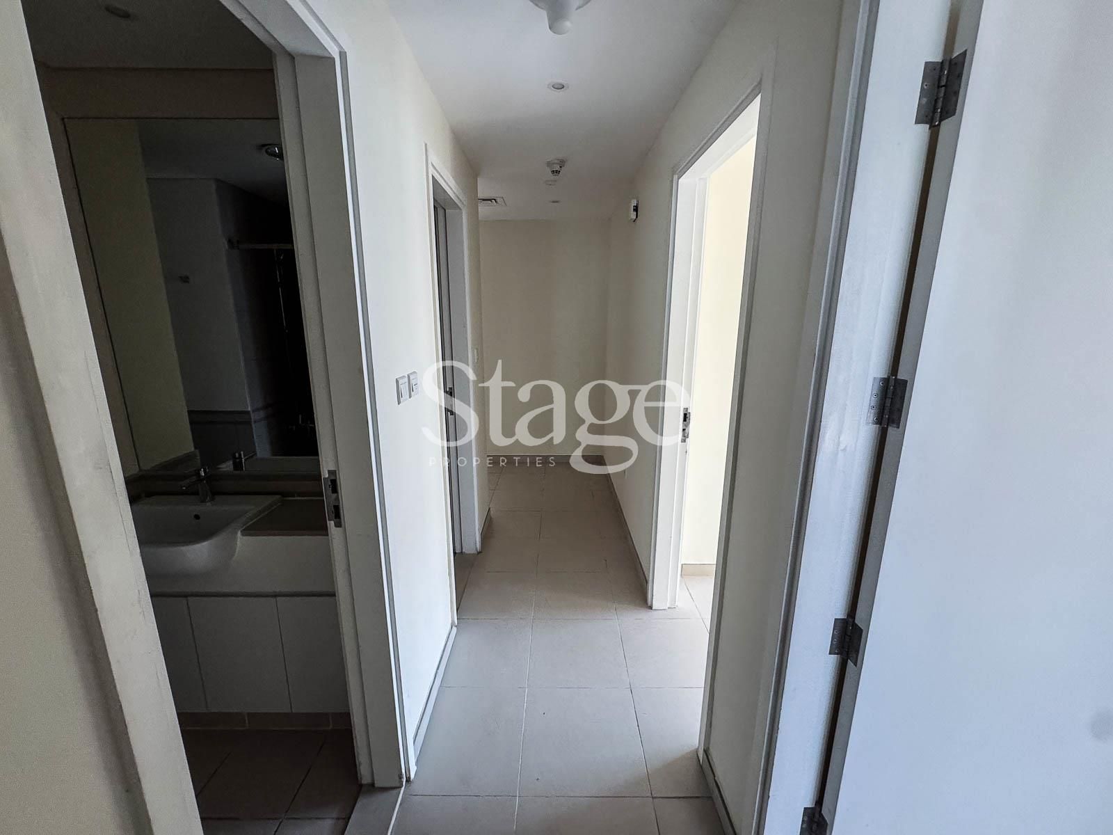 3 bedrooms apartment for Rent in Town Square, Dubai AP10080L