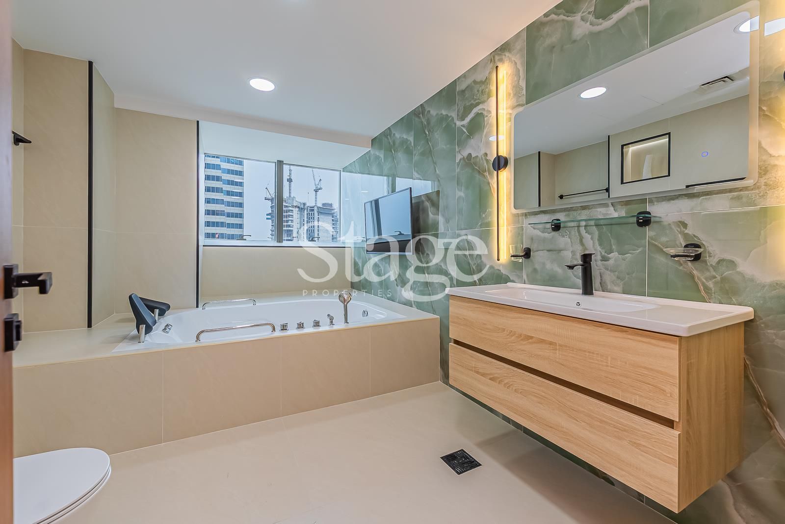 4 bedrooms apartment for Sale in Dubai Marina, Dubai AP8676S