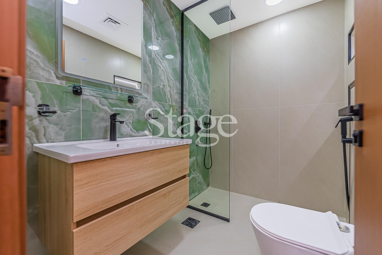 4 bedrooms apartment for Sale in Dubai Marina, Dubai AP8676S